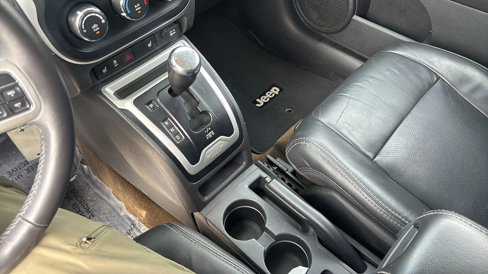Used 2016 Jeep Compass High Altitude image 21