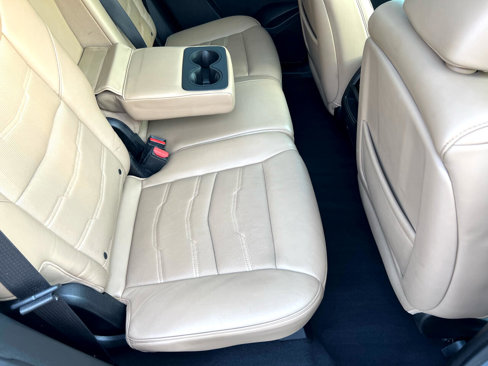 Used 2017 Cadillac XT5 Platinum w/ Driver Assist Package image 66