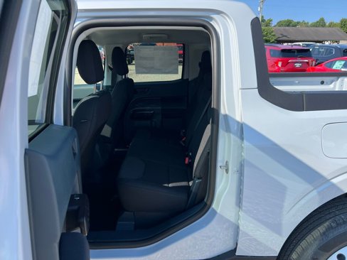 New 2025 Ford Maverick XL image 16