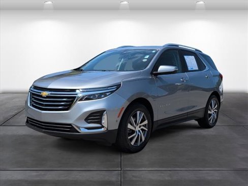 Used 2023 Chevrolet Equinox Premier image 4