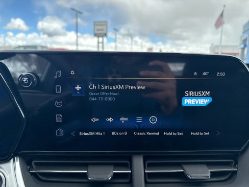 New 2025 Chevrolet Trax LT w/ LT Convenience Package image 15