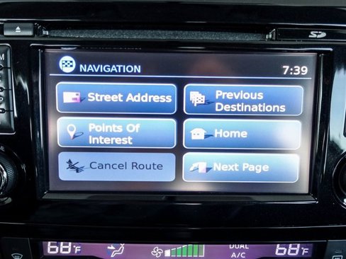 Used 2016 Nissan Rogue SV w/ SV Premium Package image 19