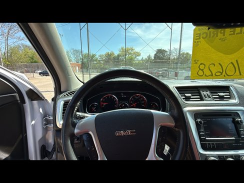 Used 2016 GMC Acadia SLT image 12