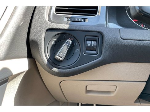 Used 2019 Volkswagen Golf Alltrack S image 39