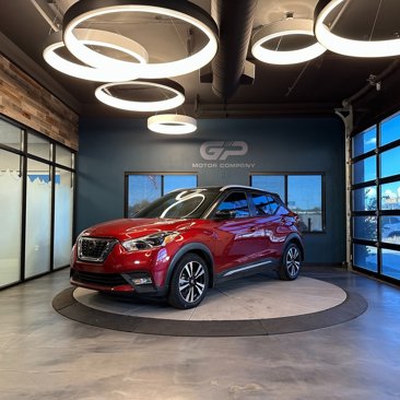 Used 2018 Nissan Kicks SR w/ Premium Package image 7