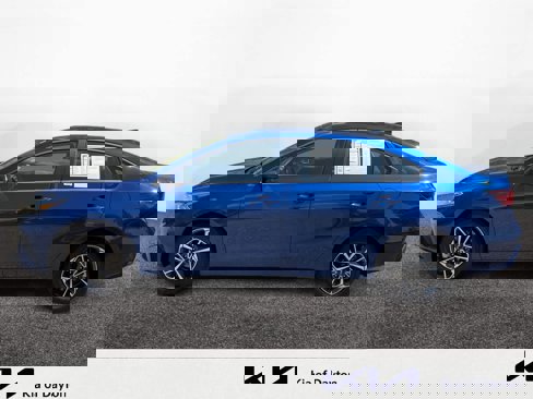 Used 2024 Kia Forte LXS w/ LXS Technology Package image 2