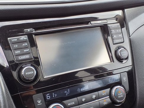 Used 2014 Nissan Rogue SL w/ SL Premium Package image 19