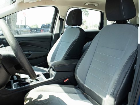 Used 2017 Ford Escape S image 11