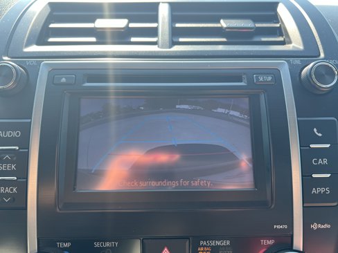 Used 2013 Toyota Camry LE image 24