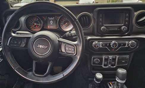 Used 2020 Jeep Wrangler Unlimited Sport S image 16