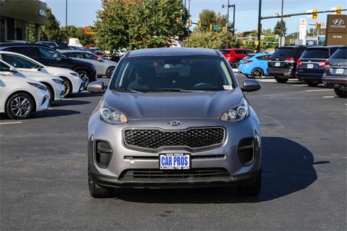 Used 2018 Kia Sportage LX image 3