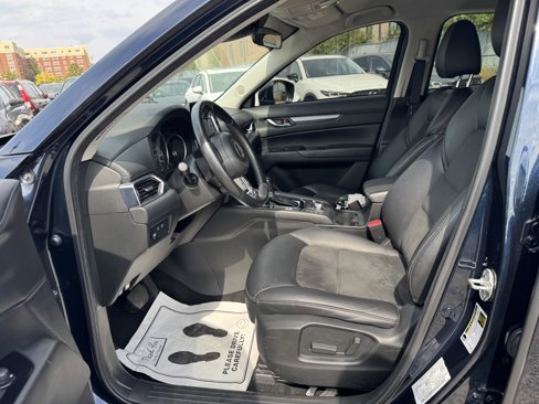 Used 2018 MAZDA CX-5 Touring image 10