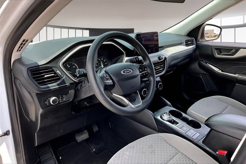 Used 2022 Ford Escape SE image 13