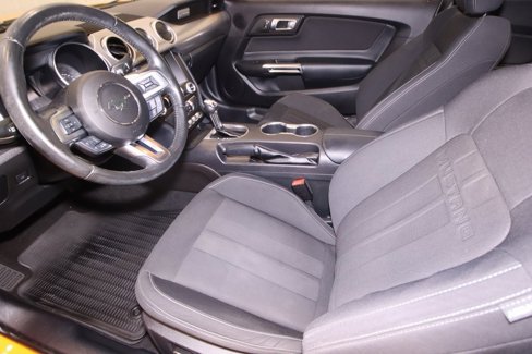 Certified 2019 Ford Mustang Coupe w/ Equipment Group 101A image 29