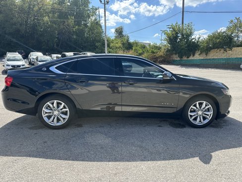 Used 2016 Chevrolet Impala LT w/ Convenience Package image 8