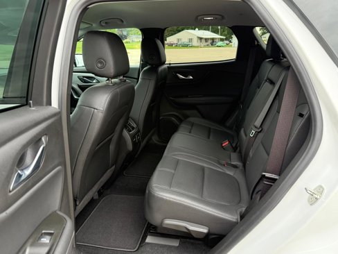 Used 2021 Chevrolet Blazer LT w/ Sound & Technology Package image 12