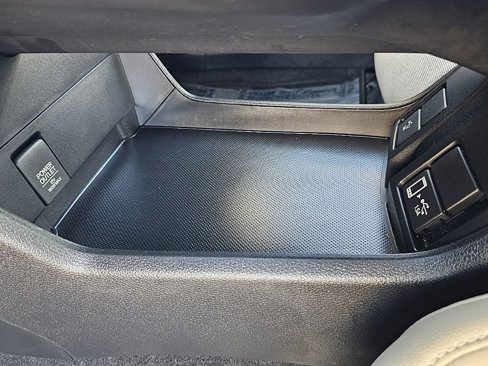 Used 2018 Honda Clarity Plug-In Hybrid image 30