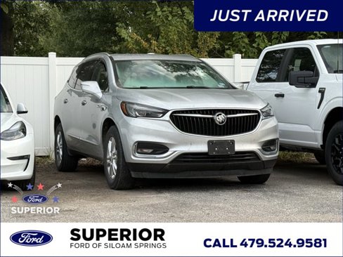 Used 2018 Buick Enclave Essence w/ Trailering Package image 1