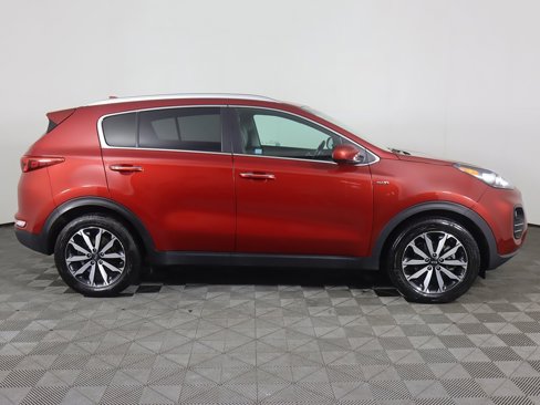 Used 2017 Kia Sportage EX image 15