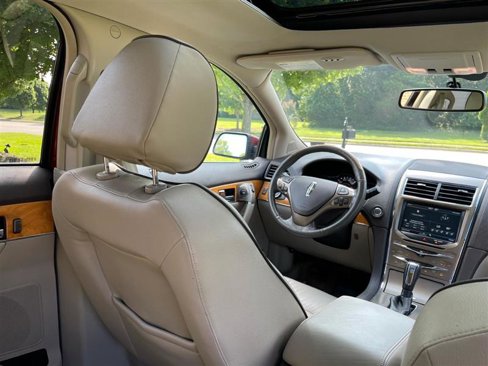 Used 2014 Lincoln MKX AWD w/ Equipment Group 101A image 51