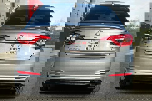 Used 2016 Hyundai Sonata SE image 8