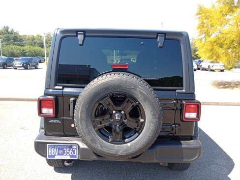 Used 2018 Jeep Wrangler Unlimited Sport S image 6