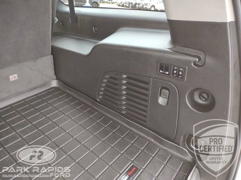 Used 2020 Chevrolet Suburban Premier image 43