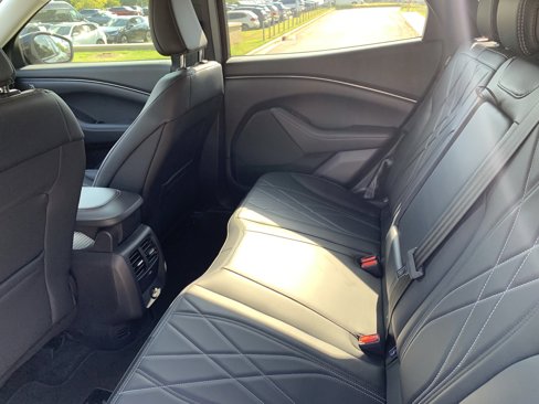 Used 2023 Ford Mustang Mach-E Select image 34