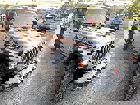 Used 2021 Jeep Gladiator Mojave image 6