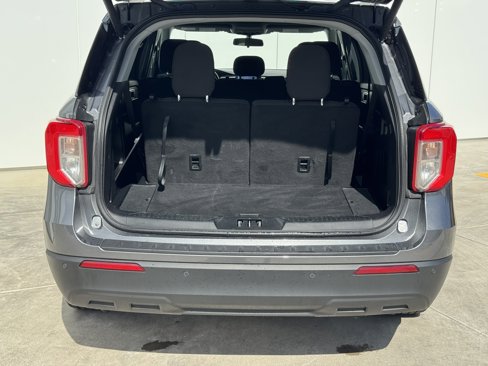 Used 2022 Ford Explorer XLT image 9