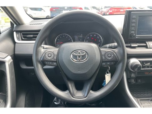 Used 2022 Toyota RAV4 LE image 33
