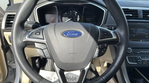 Used 2016 Ford Fusion Energi SE image 14