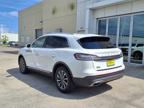 Used 2021 Lincoln Nautilus FWD image 23