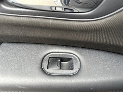 Used 2018 Honda HR-V LX image 16