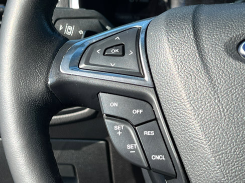 Used 2015 Ford Edge Titanium w/ Equipment Group 302A image 19