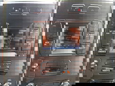 Used 2017 Ford F150 XLT image 18