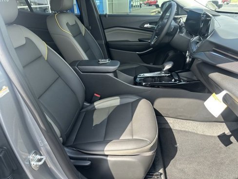 New 2025 Chevrolet Trax ACTIV w/ Sunroof Package image 10