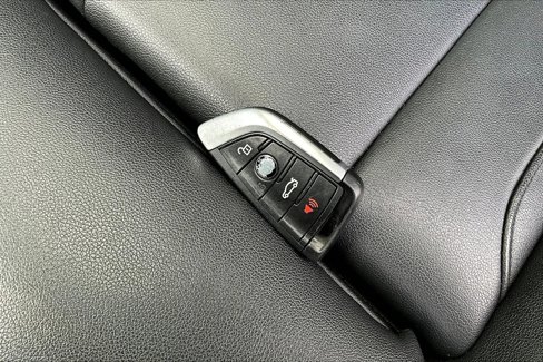 Used 2019 BMW X4 xDrive30i image 11