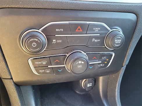 Certified 2022 Dodge Charger SXT image 19
