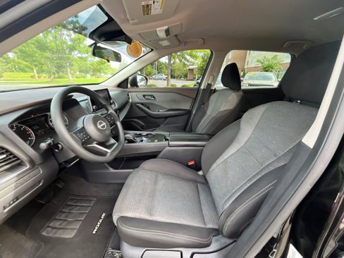 Used 2022 Nissan Rogue S image 14