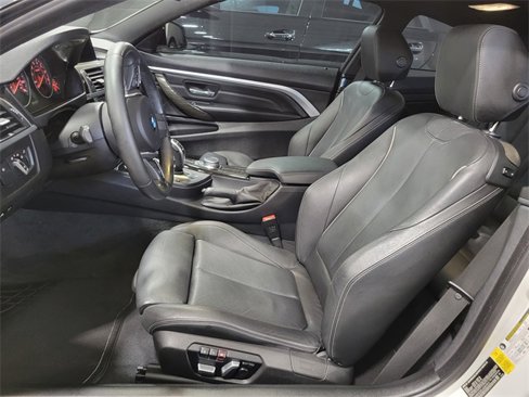 Used 2020 BMW 430i Coupe w/ M Sport Package image 17