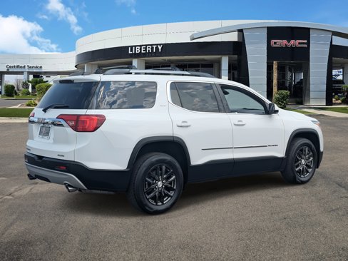 Used 2019 GMC Acadia SLT w/ LPO, Floor Liner Package image 3