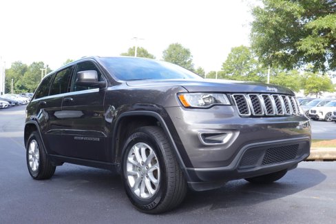 Used 2021 Jeep Grand Cherokee Laredo image 10