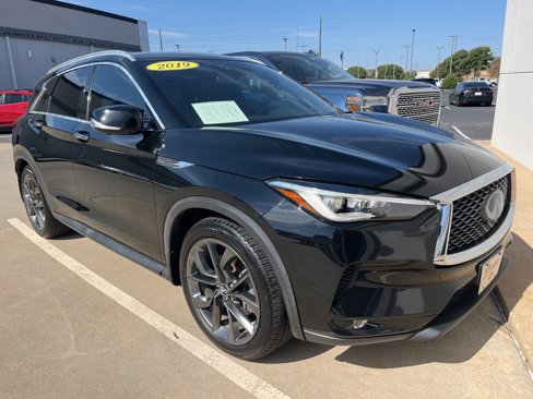 Used 2019 INFINITI QX50 Essential w/ Sensory Package image 1