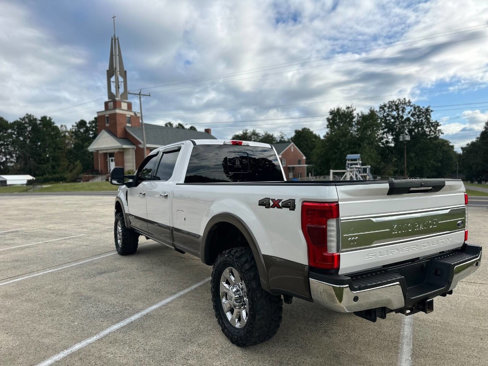 Used 2017 Ford F350 King Ranch w/ King Ranch Ultimate Package image 5