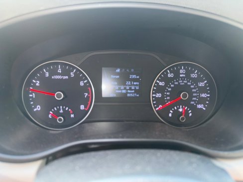 Used 2018 Kia Sportage LX image 16