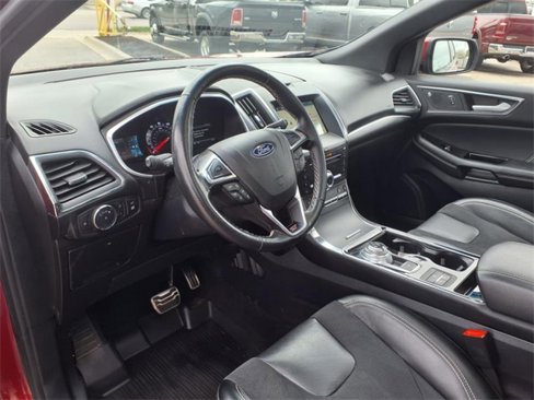 Used 2019 Ford Edge ST w/ Equipment Group 401A image 8