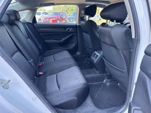 Used 2020 Honda Accord EX image 9