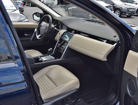 Used 2020 Land Rover Discovery Sport S image 27