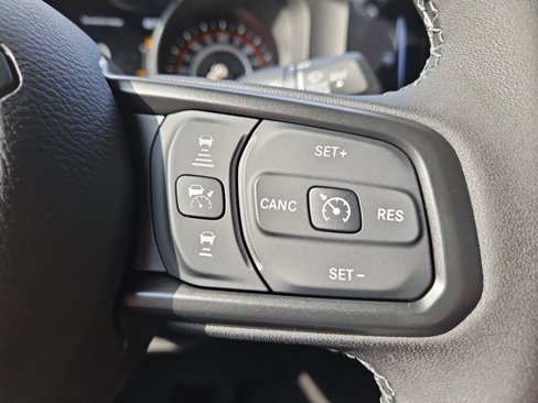 New 2025 Jeep Gladiator Rubicon w/ Convenience Group image 24